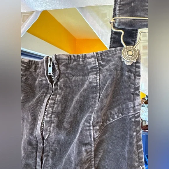 Free People Camilla Slim Bootcut Overall Jumpsuit Corduroy XS NWOT - Picture 4 of 7